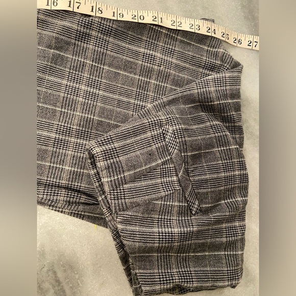 J. Jill Premium Bi Stretch Cropped Cuffed Hem Black Plaid Pull On Pants Size 8 - Picture 9 of 13